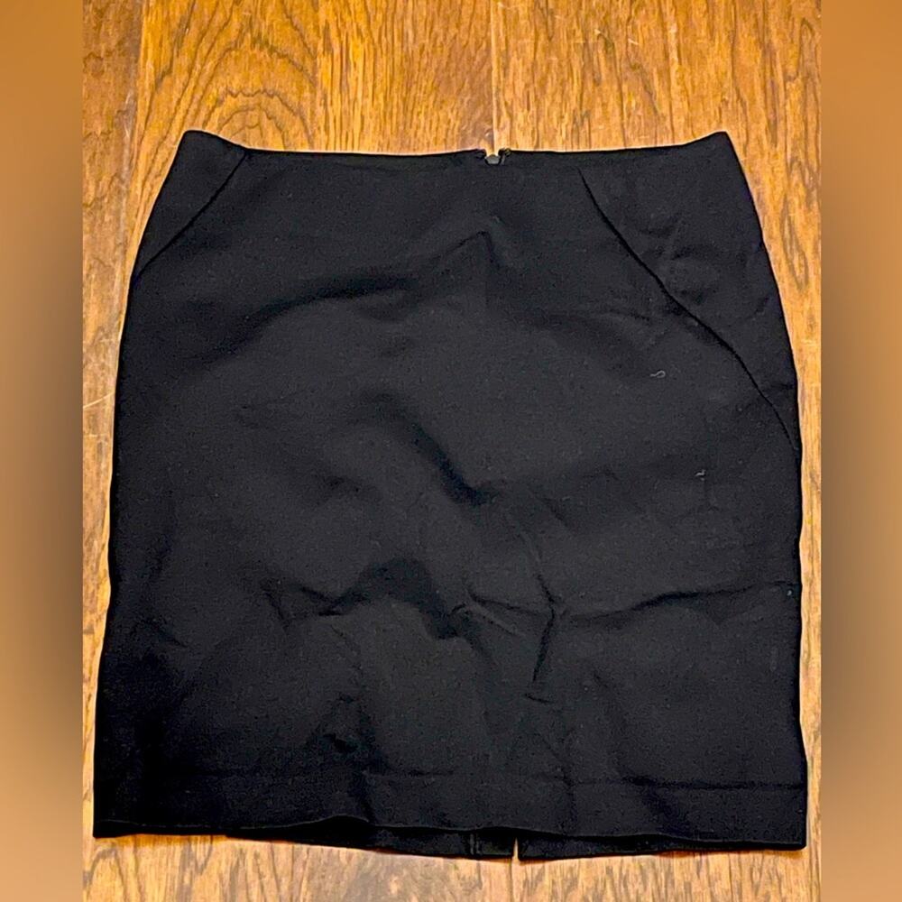 Inc black skirt size 6
